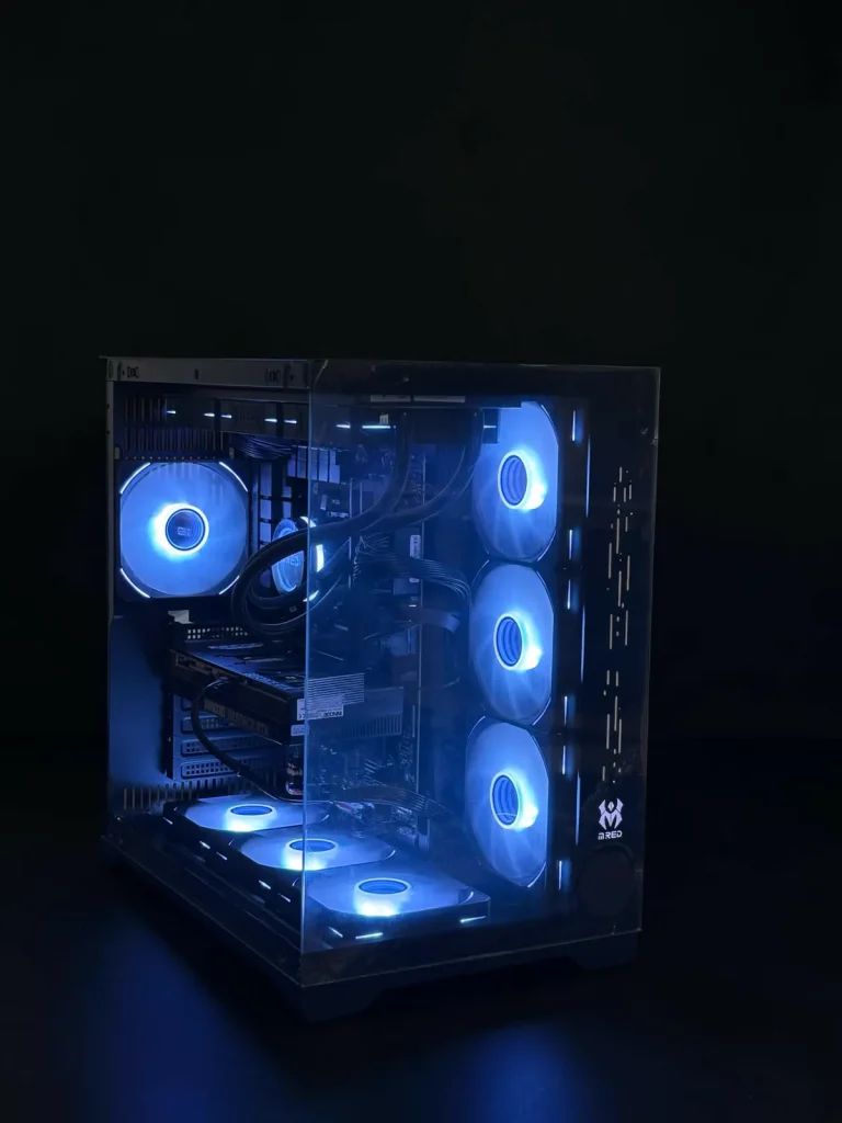 PC Gamer sur mesure vitrine panoramique ventilateurs bleus